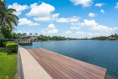 1350 W 29th Street Miami Beach FL 33140