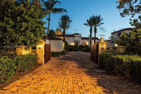 1350 W 29th Street Miami Beach FL 33140