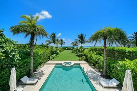 7825 Atlantic Way Miami Beach FL 33141