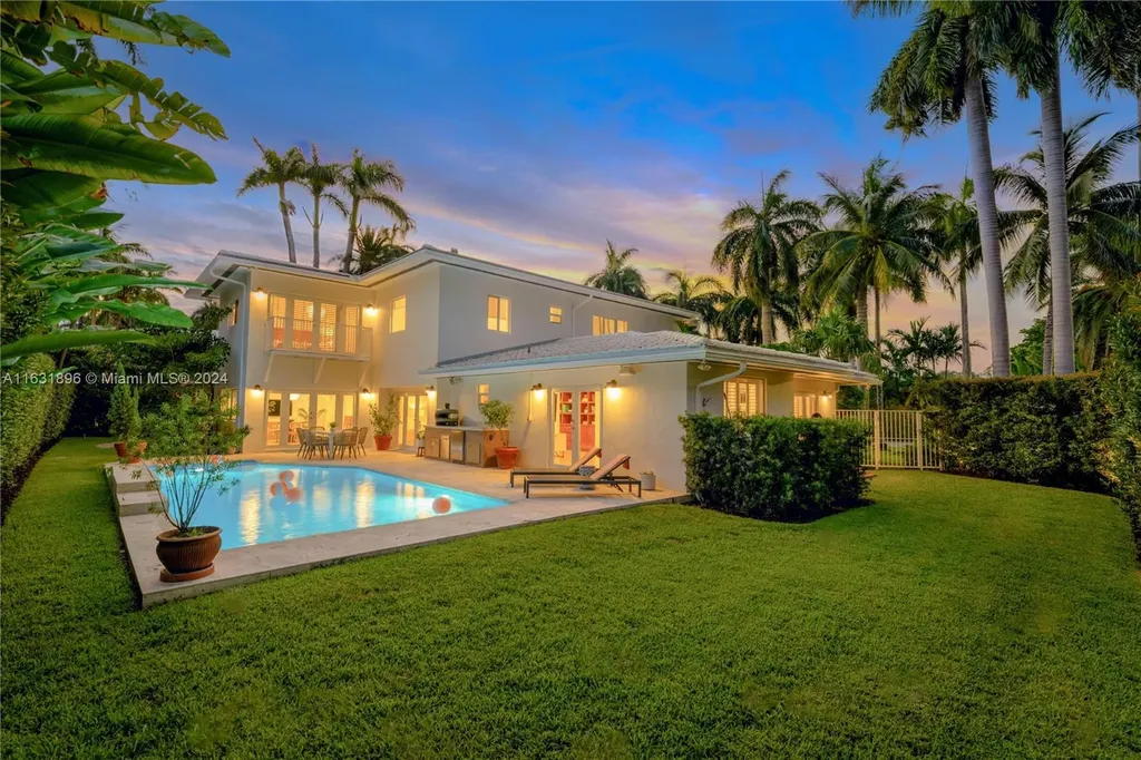 1600 W 27th Street Miami Beach FL 33140