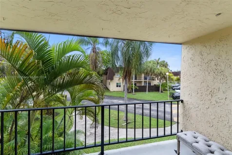 9103 SW 137th Terrace Miami FL 33176