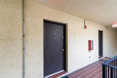 9103 SW 137th Terrace Miami FL 33176