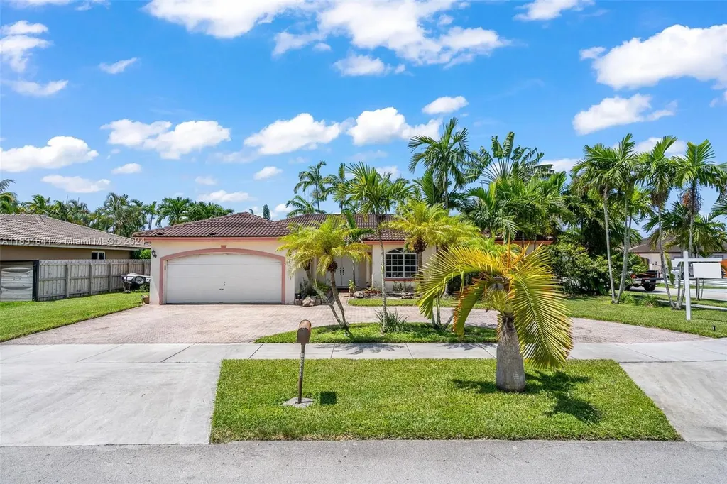 15383 SW 169th Lane Miami FL 33187