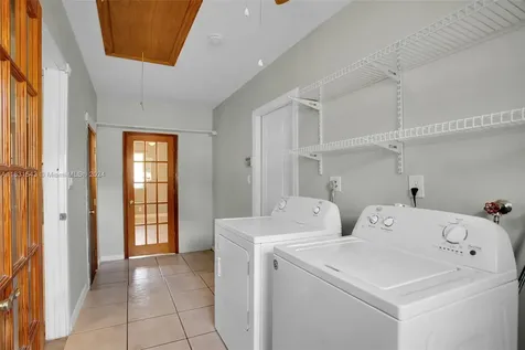 10431 NW 21st Court Sunrise FL 33322