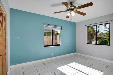 10431 NW 21st Court Sunrise FL 33322