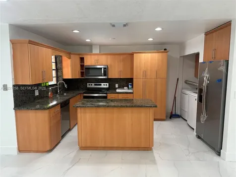 324 E 34th Street Hialeah FL 33013