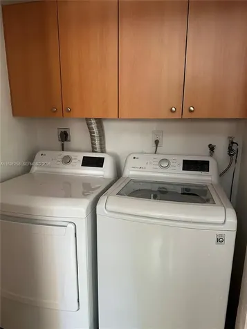 324 E 34th Street Hialeah FL 33013