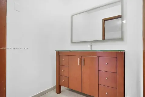 324 E 34th Street Hialeah FL 33013