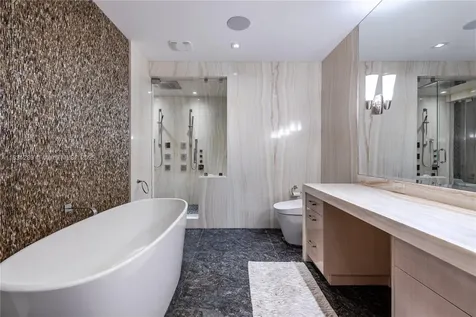 17749 Collins Avenue Sunny Isles Beach FL 33160