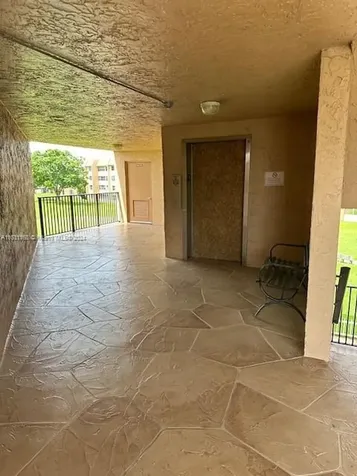 10101 Sunrise Lakes Boulevard Sunrise FL 33322