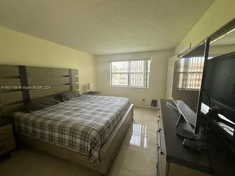 10101 Sunrise Lakes Boulevard Sunrise FL 33322
