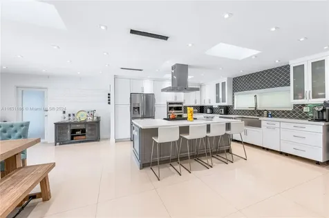 8740 SW 181st Terrace Palmetto Bay FL 33157