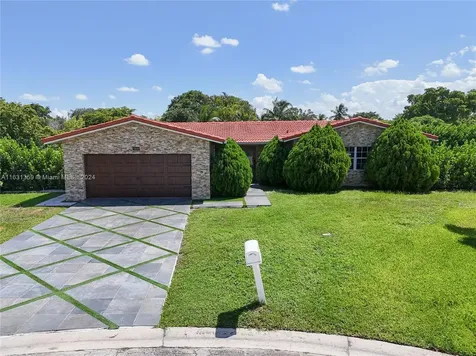 10640 NW 39th Court Coral Springs FL 33065