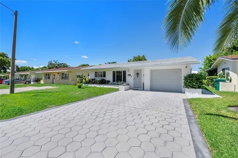 4905 NW 53rd Street Tamarac FL 33319