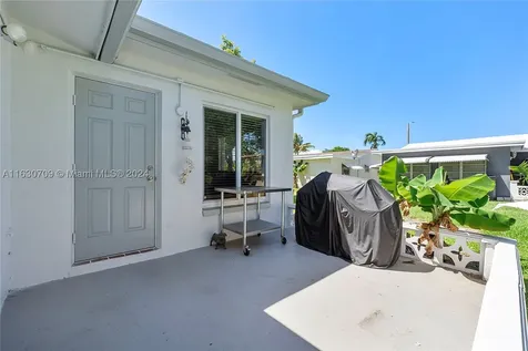 4905 NW 53rd Street Tamarac FL 33319