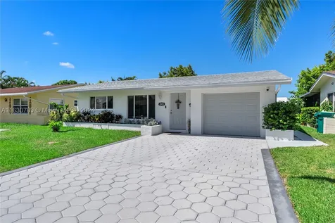 4905 NW 53rd Street Tamarac FL 33319