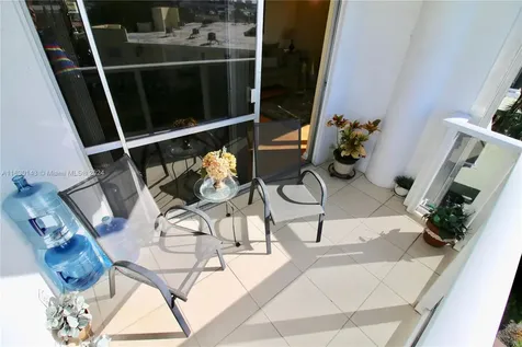 900 Bay Drive Miami Beach FL 33141