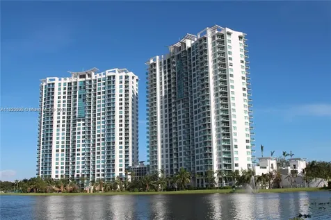 2641 N Flamingo Road Sunrise FL 33323