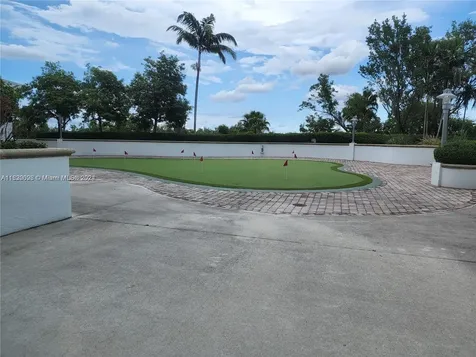 2641 N Flamingo Road Sunrise FL 33323