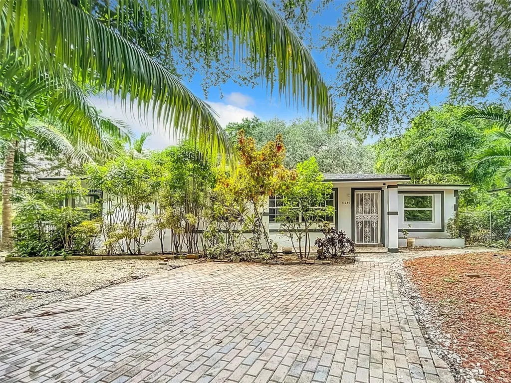 13250 NE 5th Avenue North Miami FL 33161