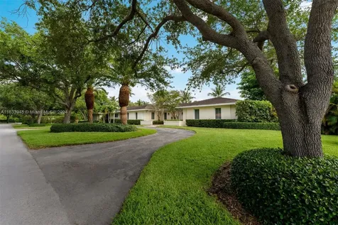 695 Solano Prado Coral Gables FL 33156