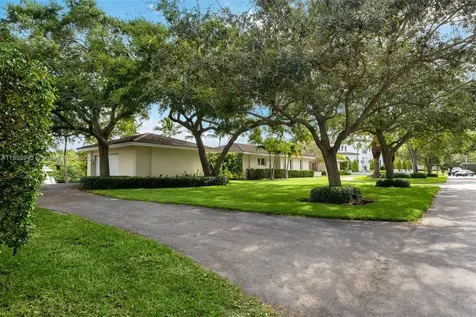 695 Solano Prado Coral Gables FL 33156