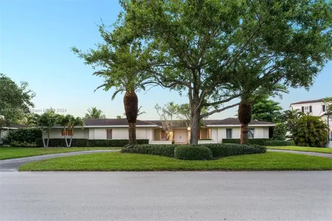 695 Solano Prado Coral Gables FL 33156