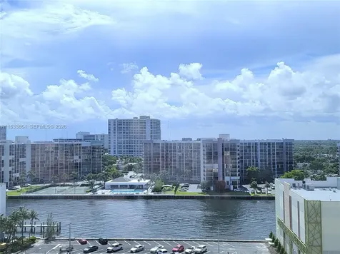 3505 S Ocean Drive Hollywood FL 33019