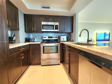 3505 S Ocean Drive Hollywood FL 33019
