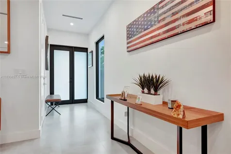 1120 NE 10th Avenue Fort Lauderdale FL 33304