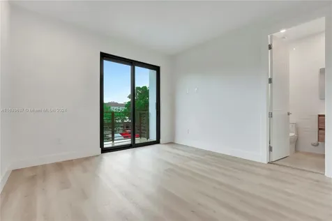 1120 NE 10th Avenue Fort Lauderdale FL 33304