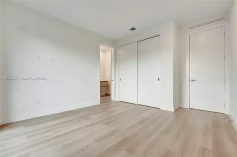 1120 NE 10th Avenue Fort Lauderdale FL 33304