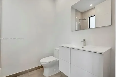 1120 NE 10th Avenue Fort Lauderdale FL 33304