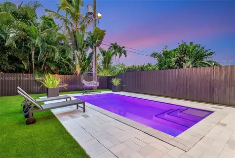 1120 NE 10th Avenue Fort Lauderdale FL 33304