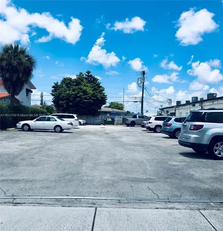 1202 E 4th Avenue Hialeah FL 33010