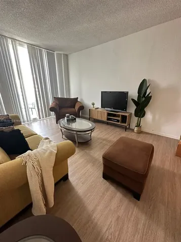 19380 Collins Avenue Sunny Isles Beach FL 33160
