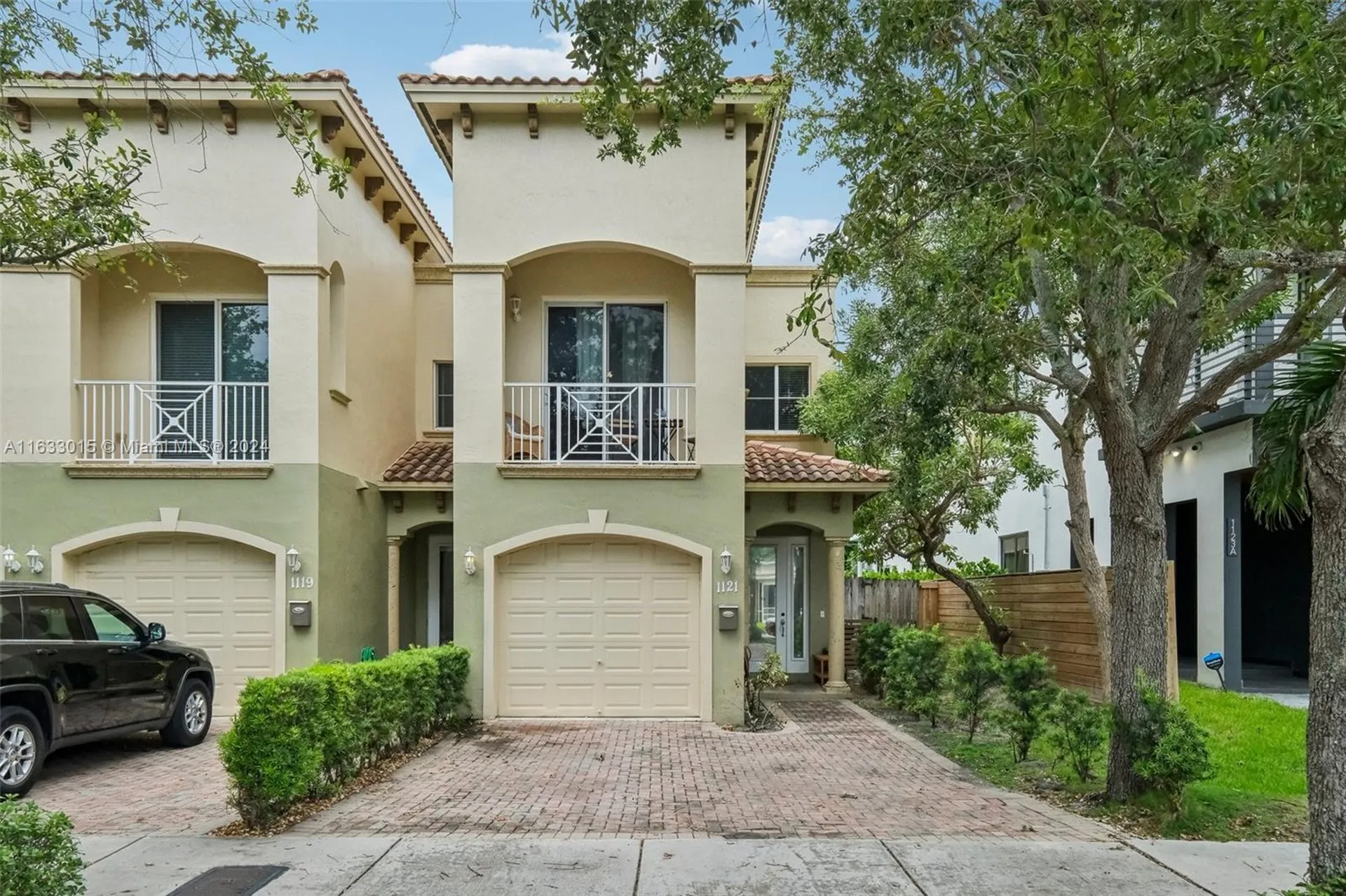 1121 NE 12th Avenue Fort Lauderdale FL 33304