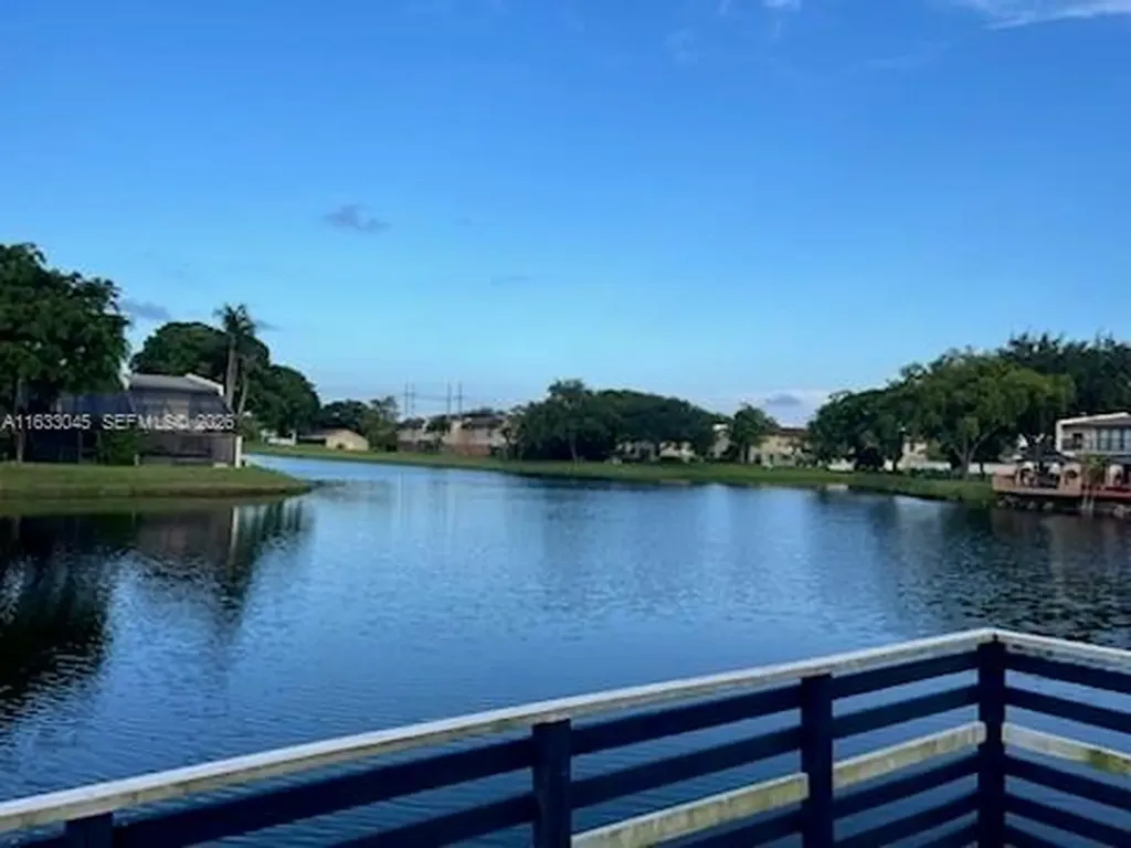 10453 SW 78th Street Miami FL 33173
