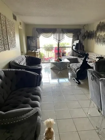10145 NW 9th Street Circle Miami FL 33172
