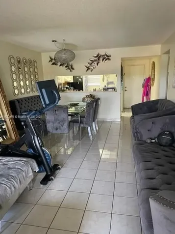 10145 NW 9th Street Circle Miami FL 33172
