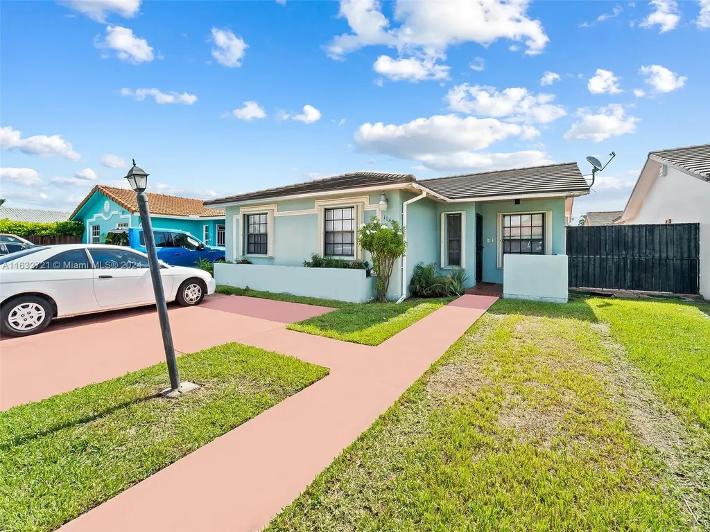 1143 SW 138th Place Miami FL 33184