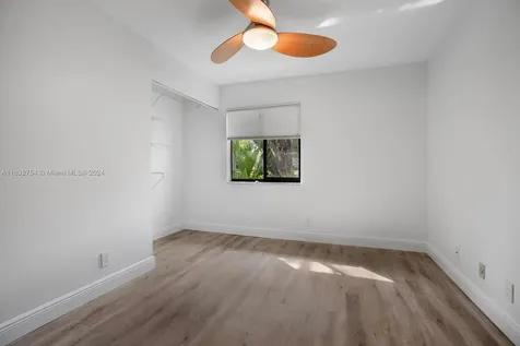 9433 Chelsea Drive S Plantation FL 33324