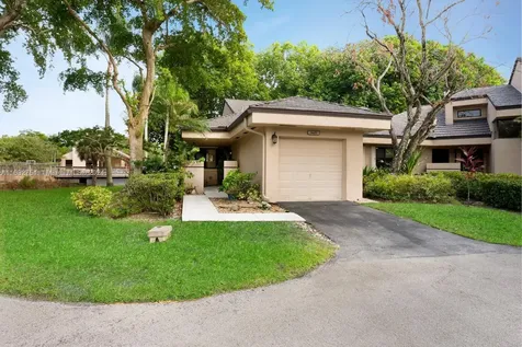 9433 Chelsea Drive S Plantation FL 33324