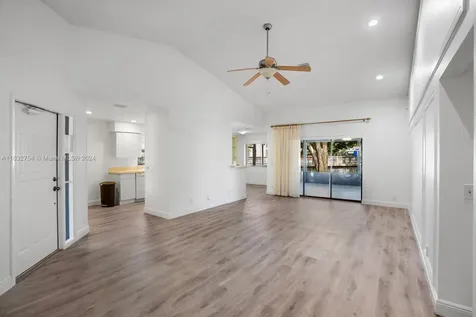 9433 Chelsea Drive S Plantation FL 33324
