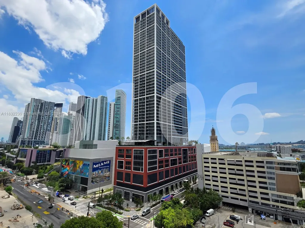601 NE 1 Avenue Miami FL 33132