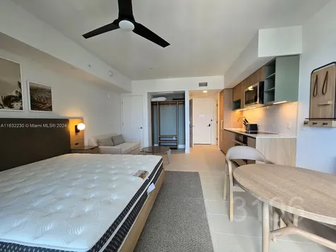 601 NE 1 Avenue Miami FL 33132