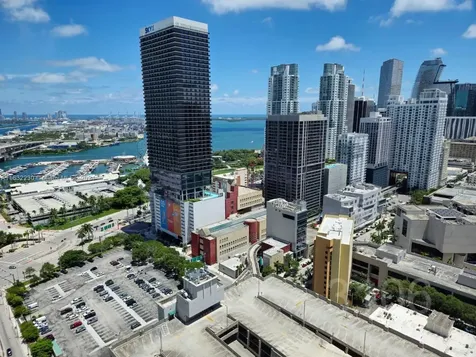 601 NE 1 Avenue Miami FL 33132