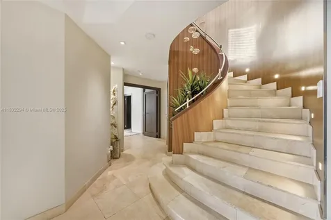 7000 Island Boulevard Aventura FL 33160