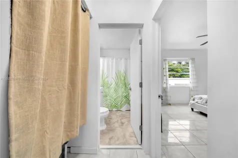 2301 SW 4th Avenue Miami FL 33129