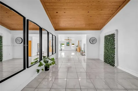 2301 SW 4th Avenue Miami FL 33129